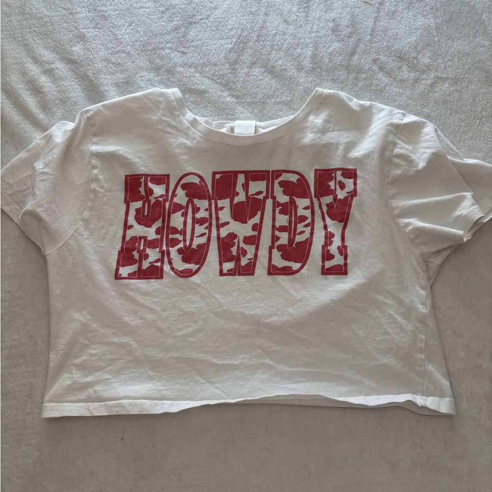 Altar’d State White 'Howdy' Graphic T-Shirt